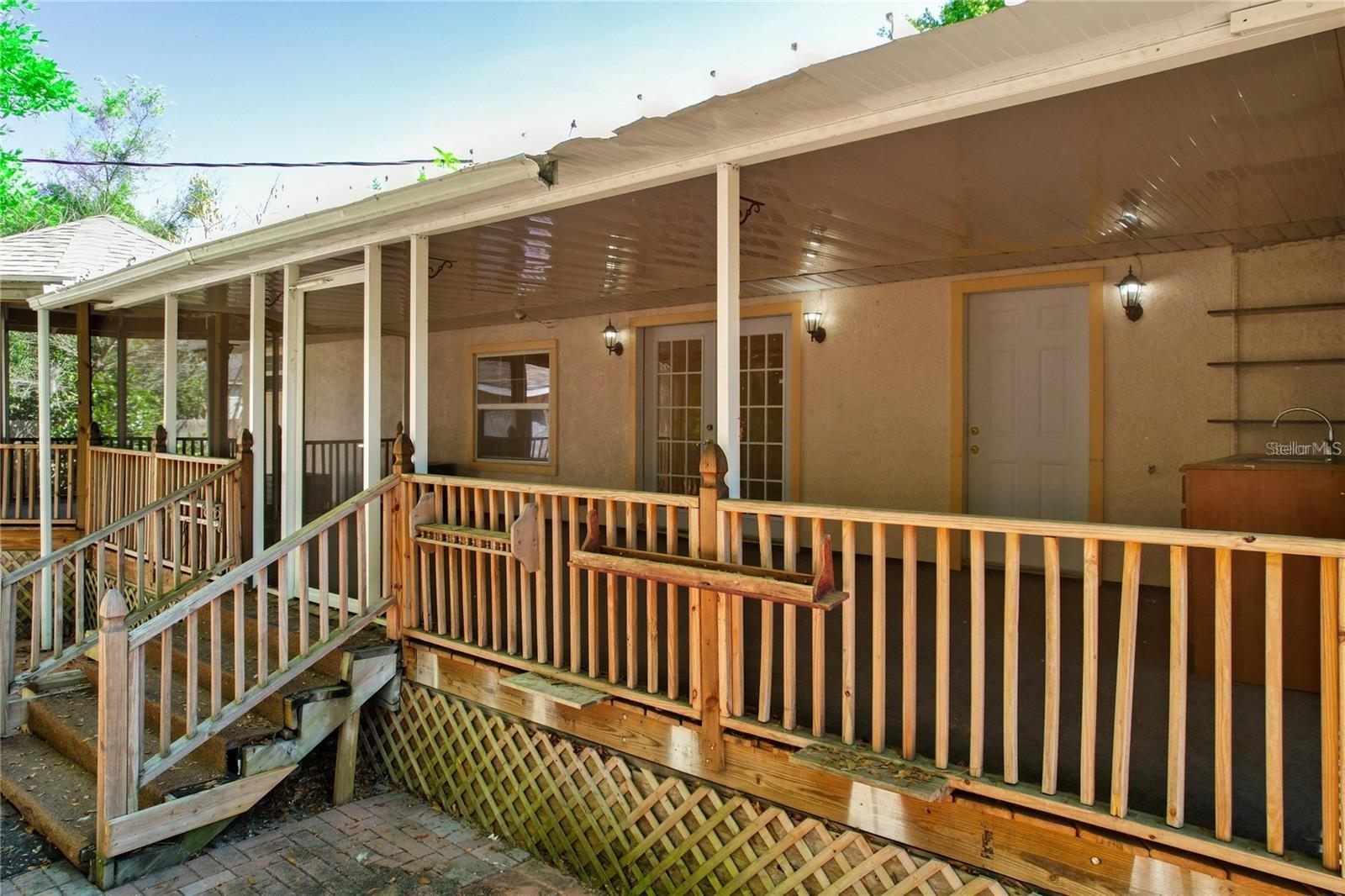 25 E CHESLEY AVE, EUSTIS, FL, 32726