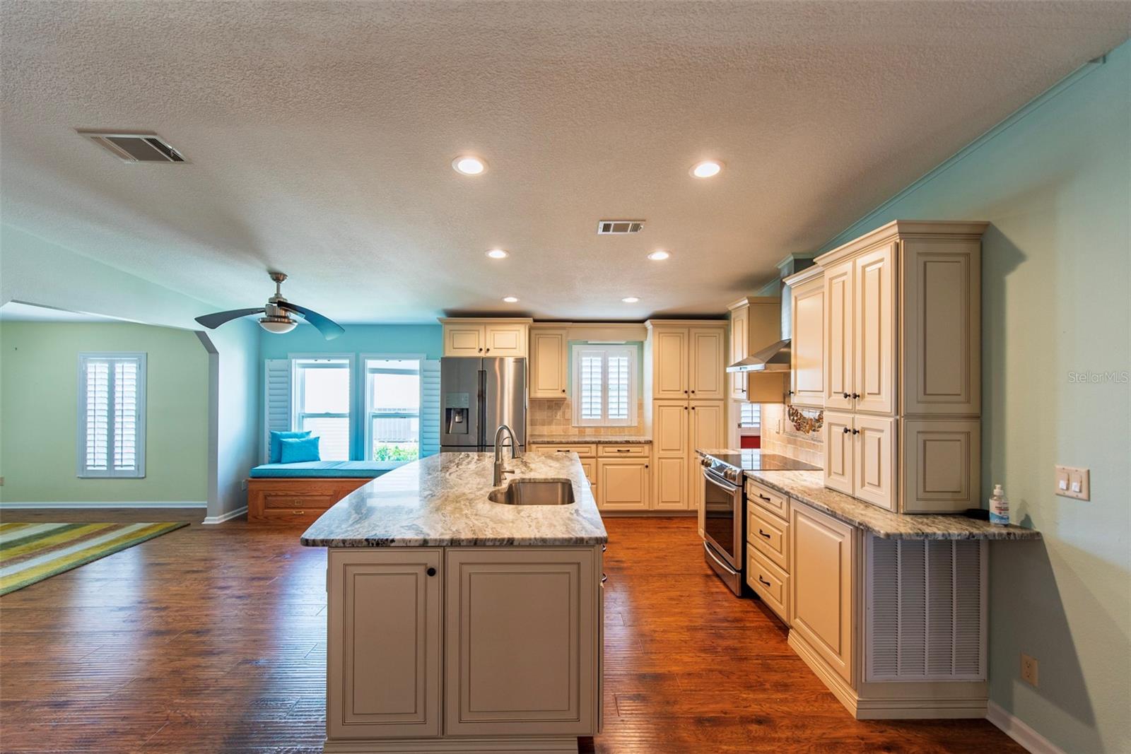 48 AMSTERDAM AVE, PUNTA GORDA, FL, 33950