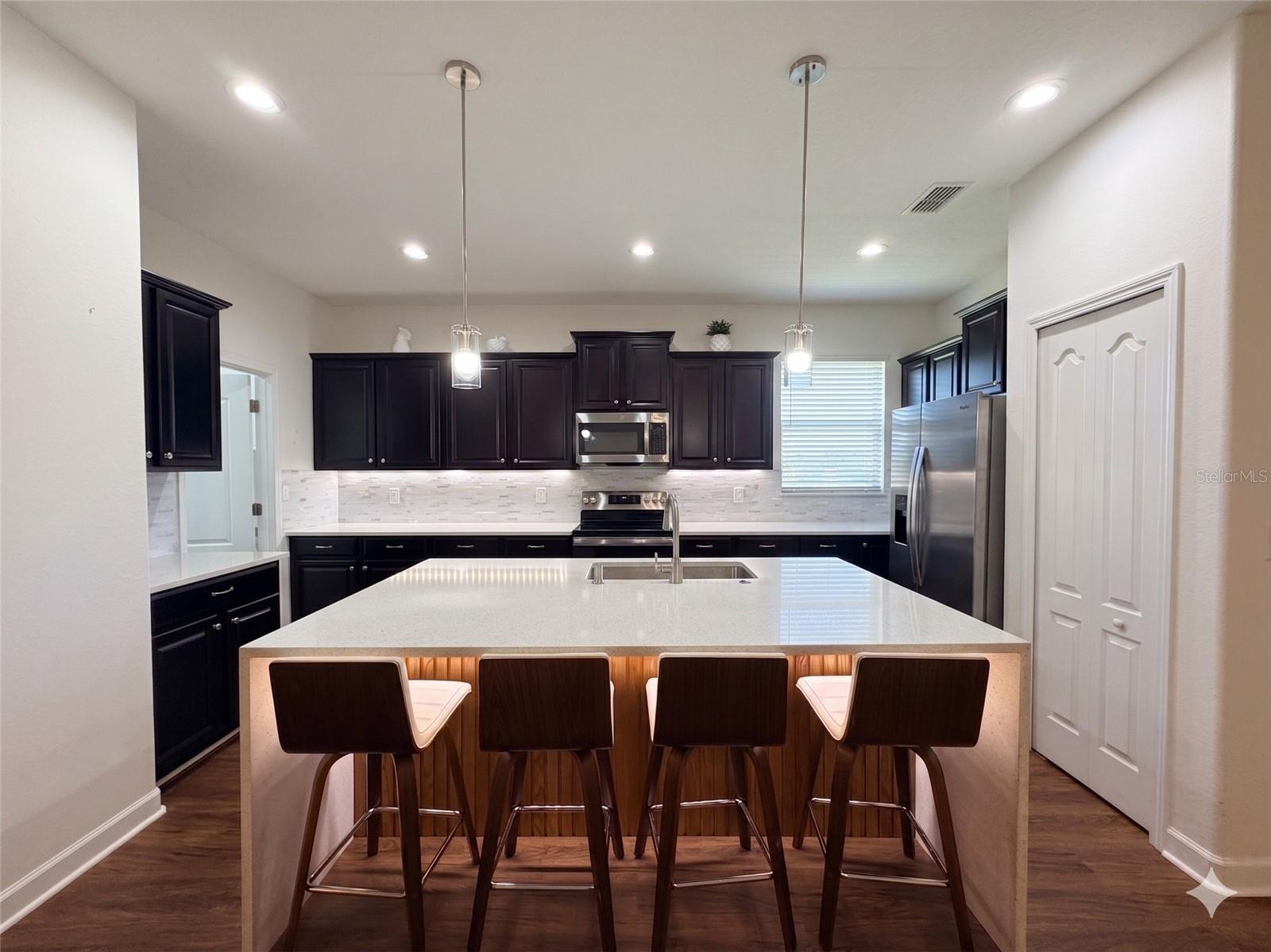 2997 BUCCANEER PALM RD, KISSIMMEE, FL, 34747