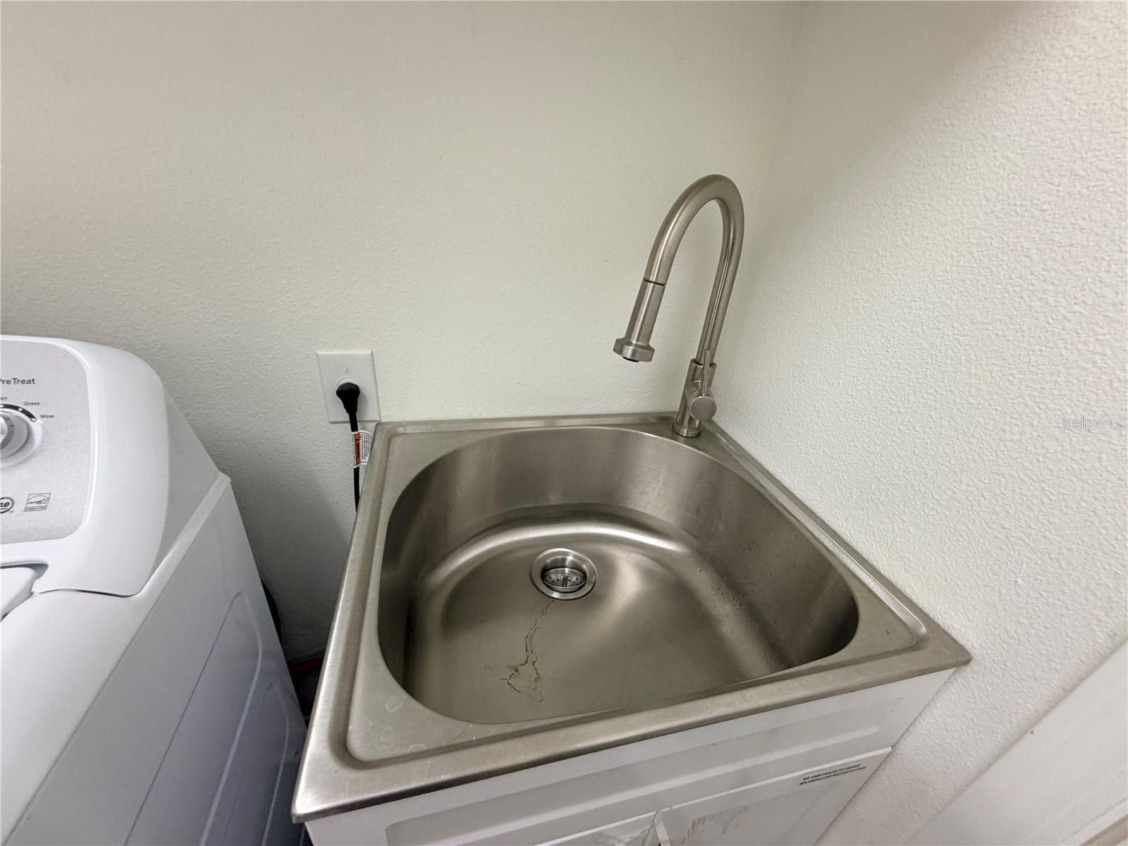 2997 BUCCANEER PALM RD, KISSIMMEE, FL, 34747