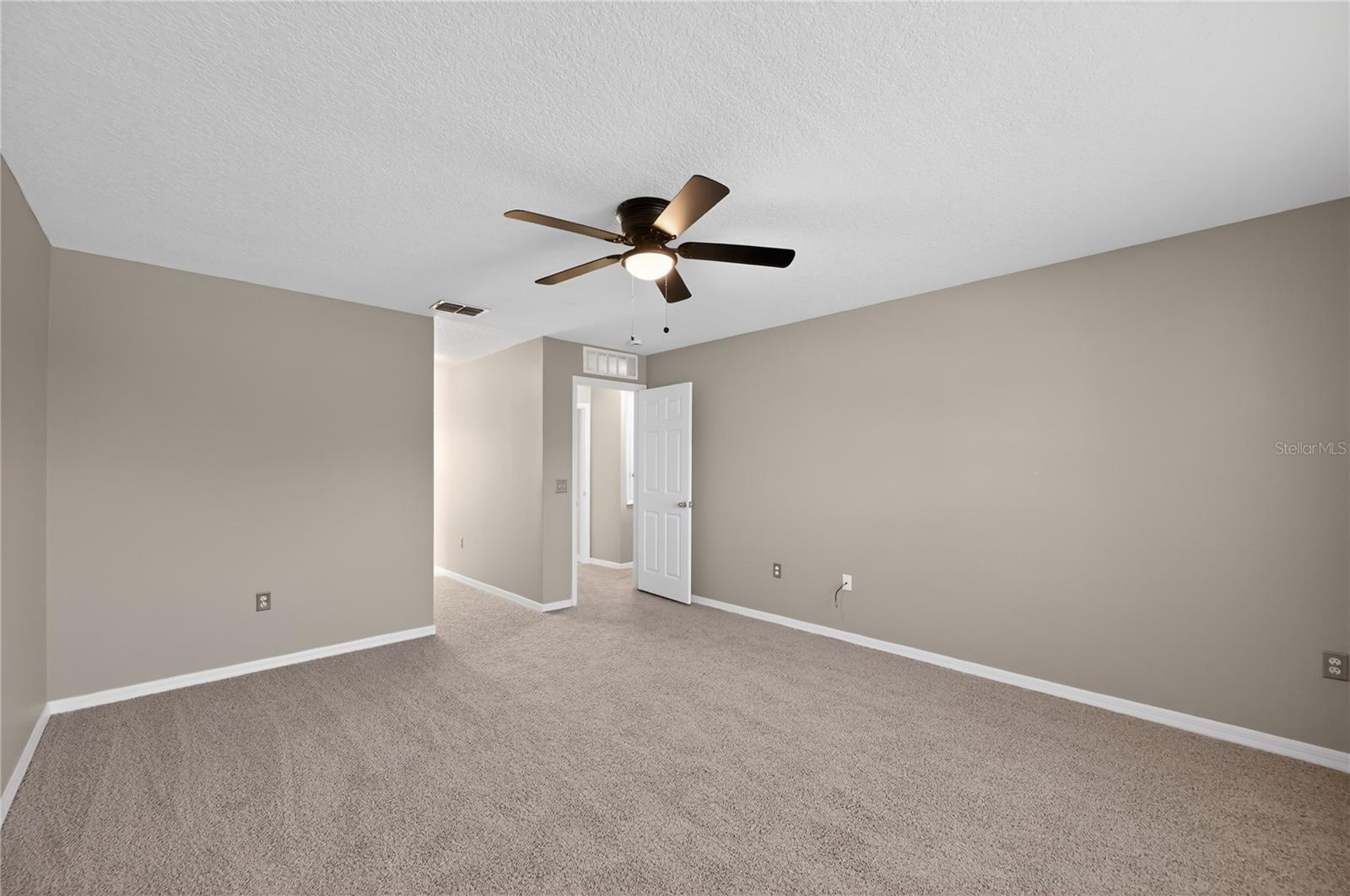 15536 MERLIN AVE, MASCOTTE, FL, 34753