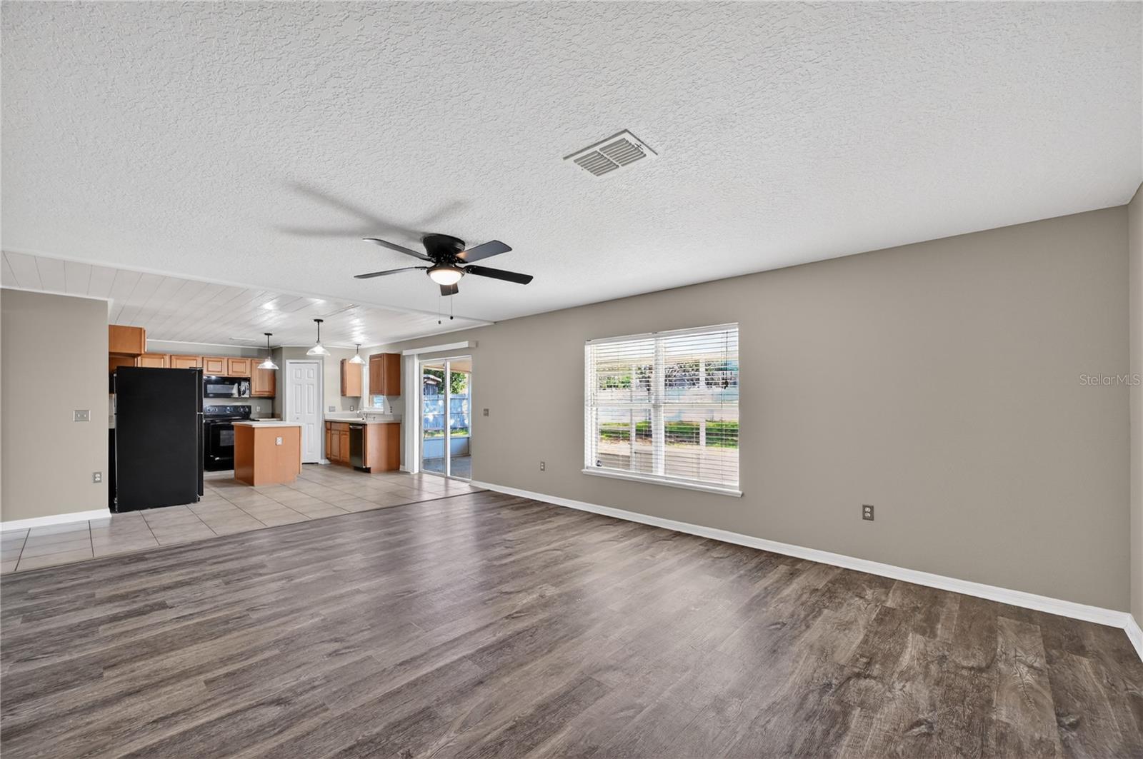 15536 MERLIN AVE, MASCOTTE, FL, 34753