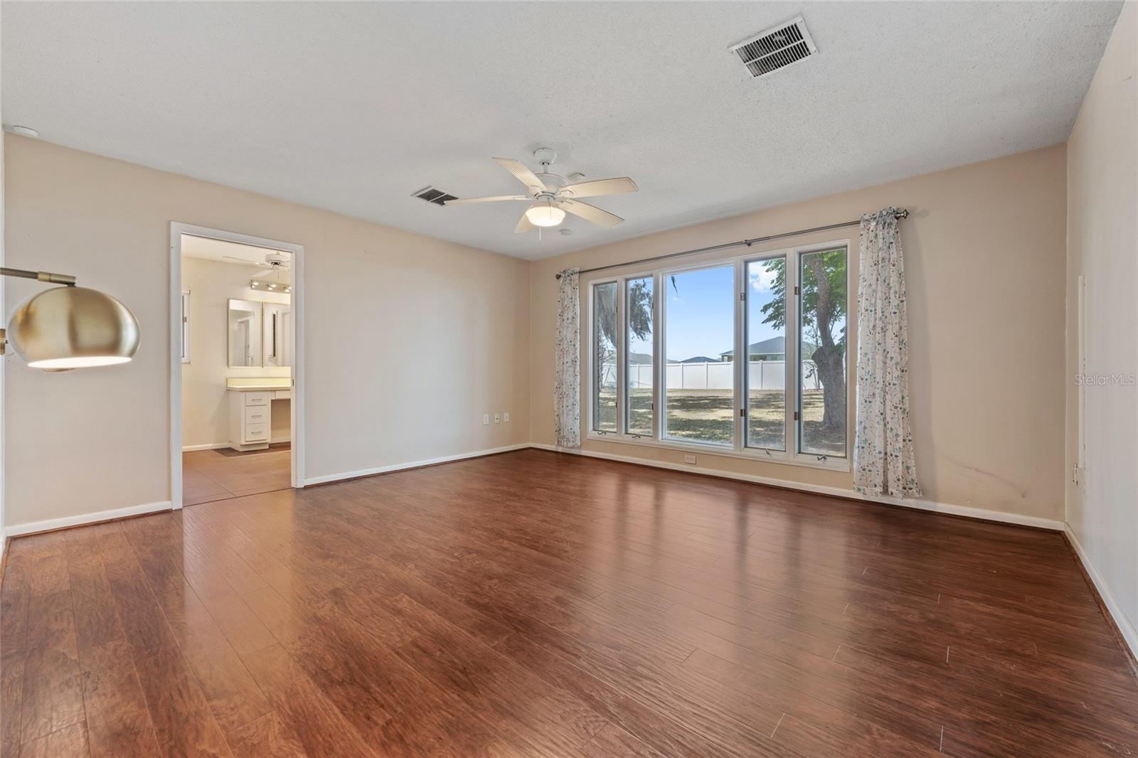 33651 OVERTON DR, LEESBURG, FL, 34788