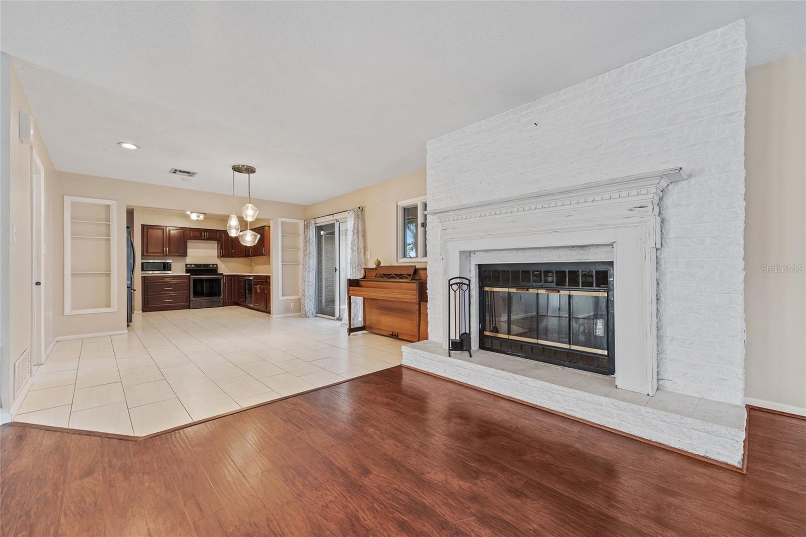 33651 OVERTON DR, LEESBURG, FL, 34788