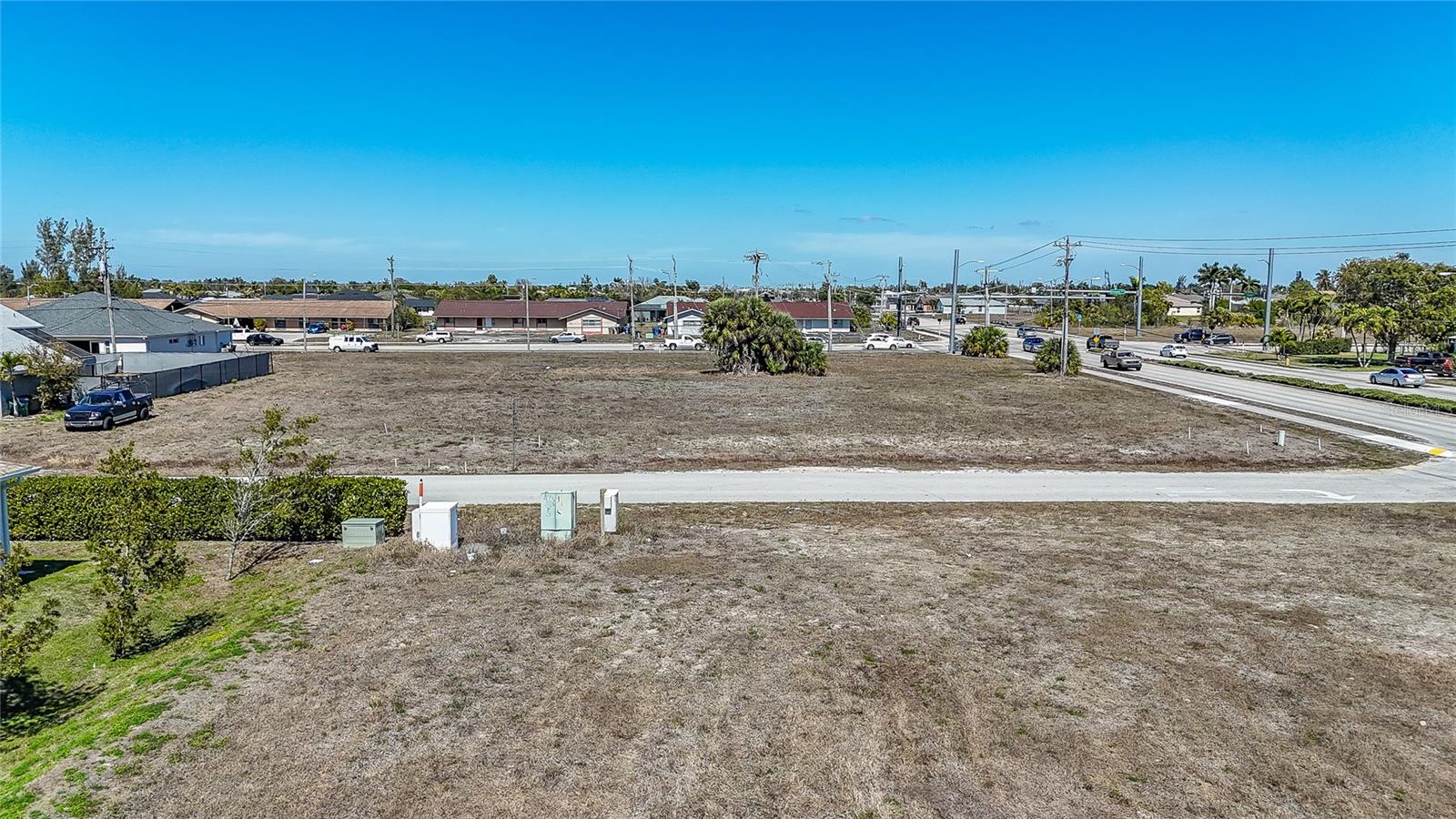 804 GLEASON PKWY, CAPE CORAL, FL, 33914