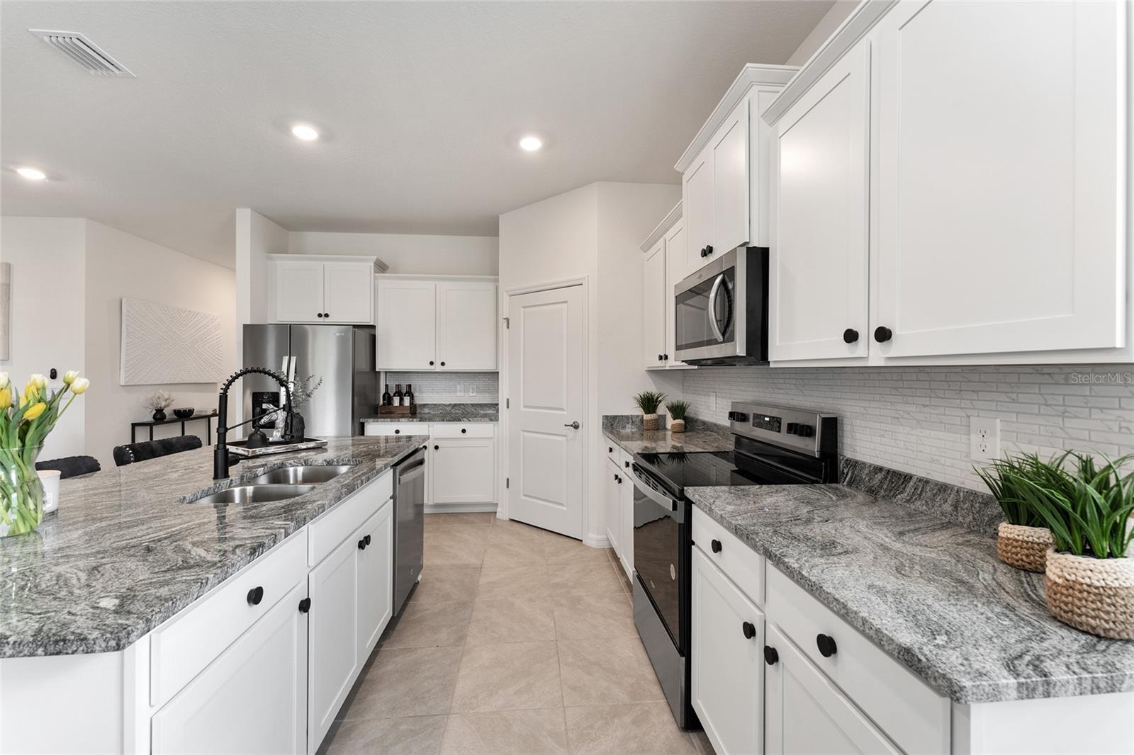 4932 NW 39TH LOOP, OCALA, FL, 34482