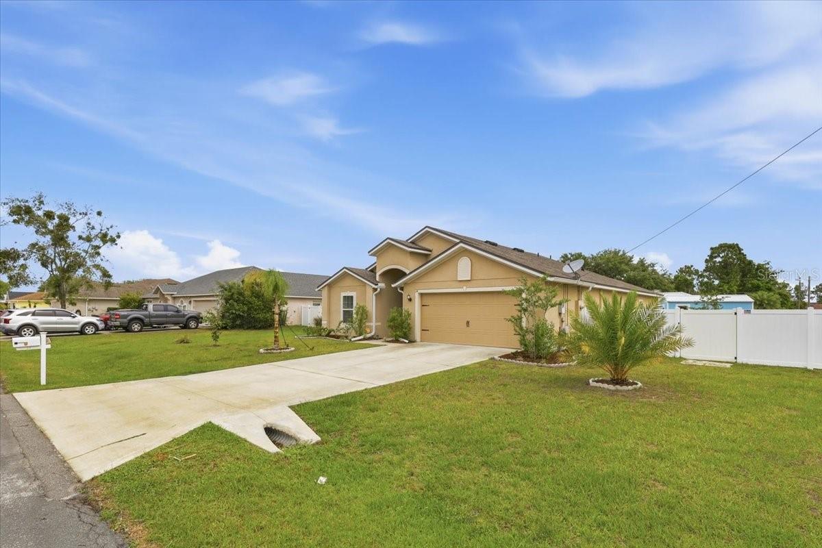 24 BUD FIELD DR, PALM COAST, FL, 32137
