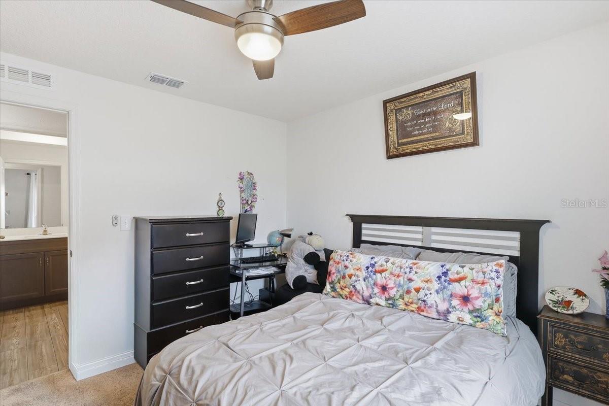 24 BUD FIELD DR, PALM COAST, FL, 32137