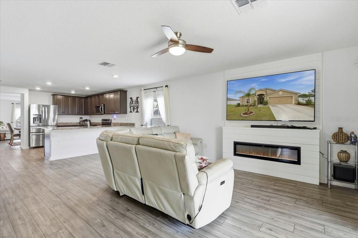 24 BUD FIELD DR, PALM COAST, FL, 32137