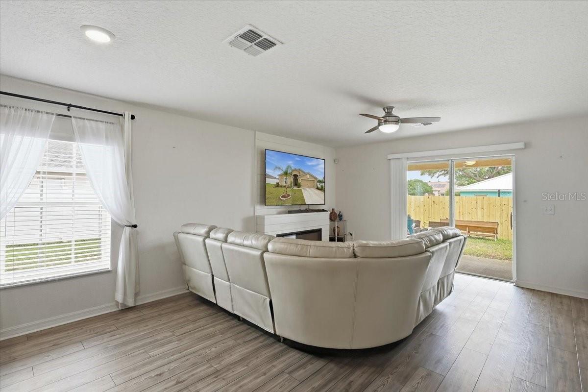 24 BUD FIELD DR, PALM COAST, FL, 32137