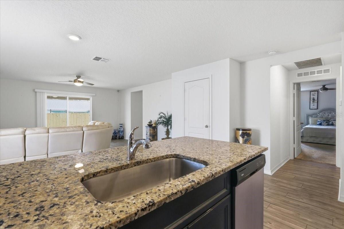 24 BUD FIELD DR, PALM COAST, FL, 32137