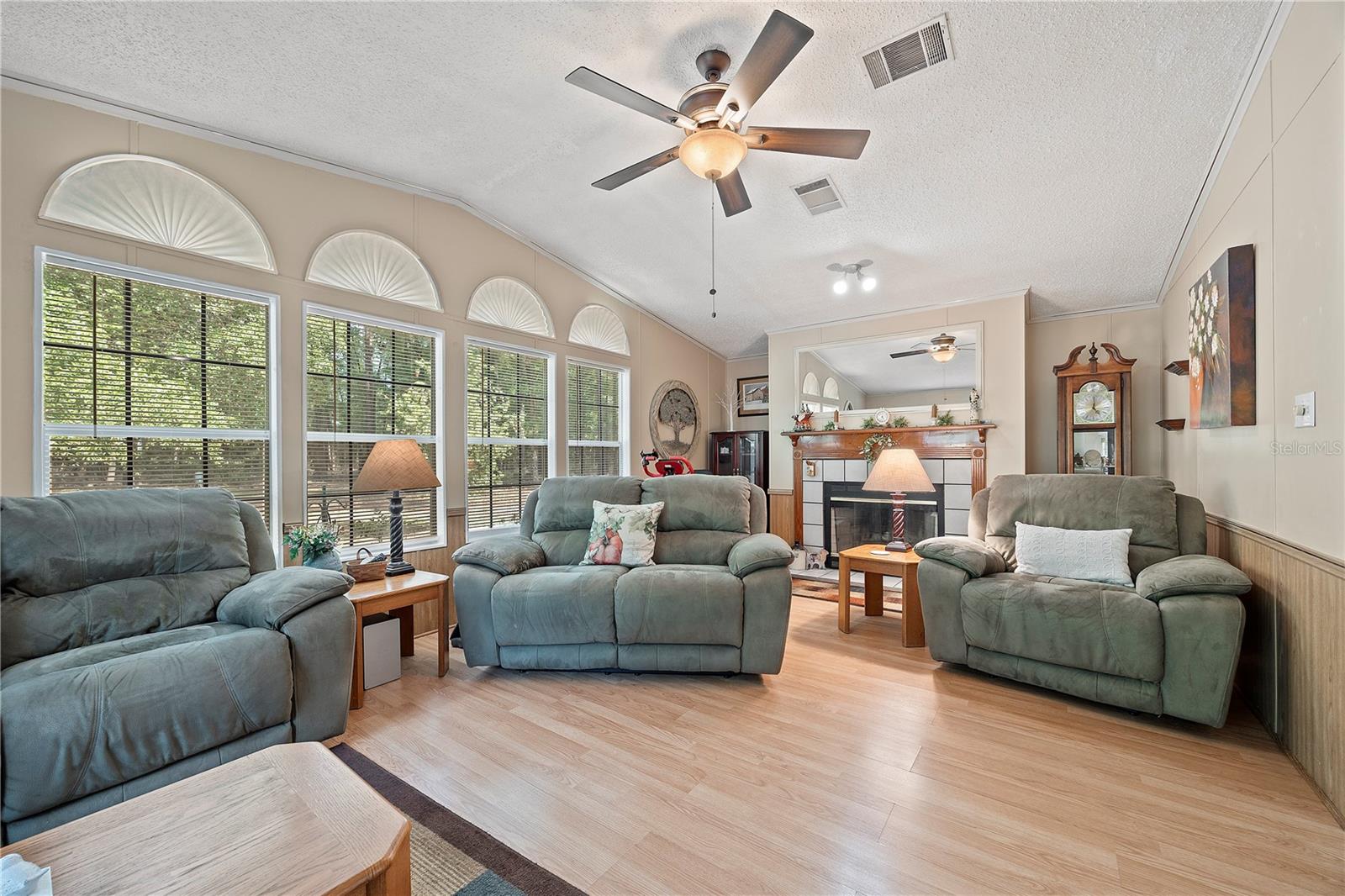 159 SW 70TH AVE, BELL, FL, 32619