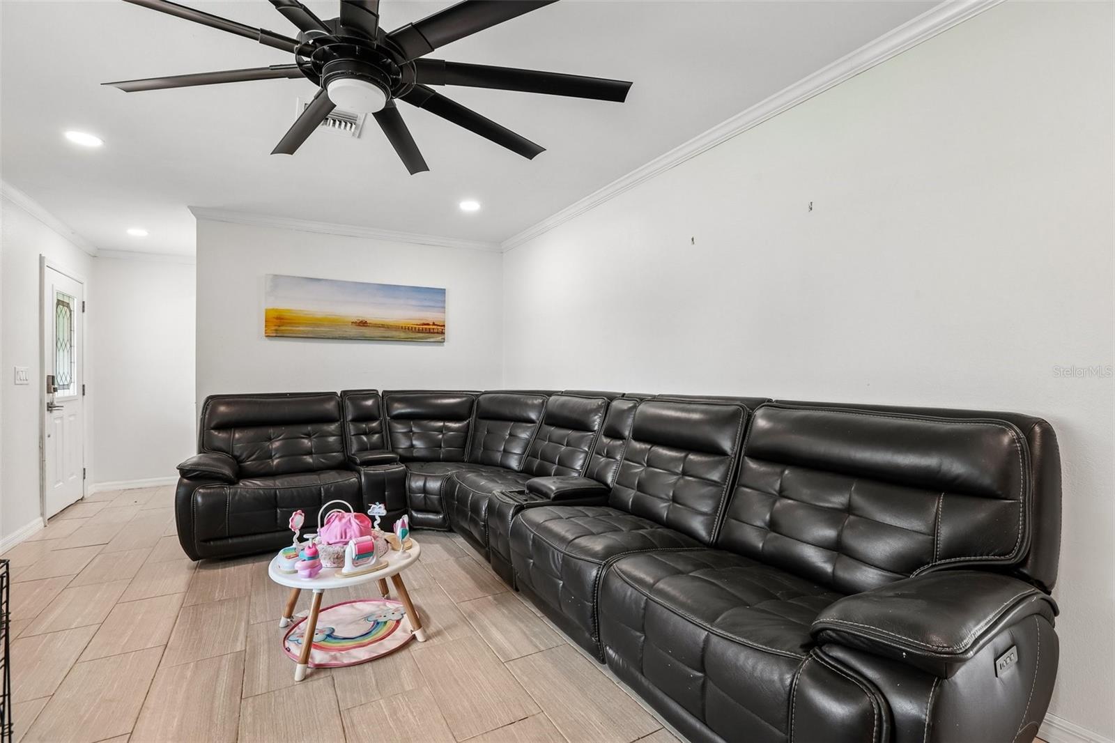 657 MARJON AVE, DUNEDIN, FL, 34698