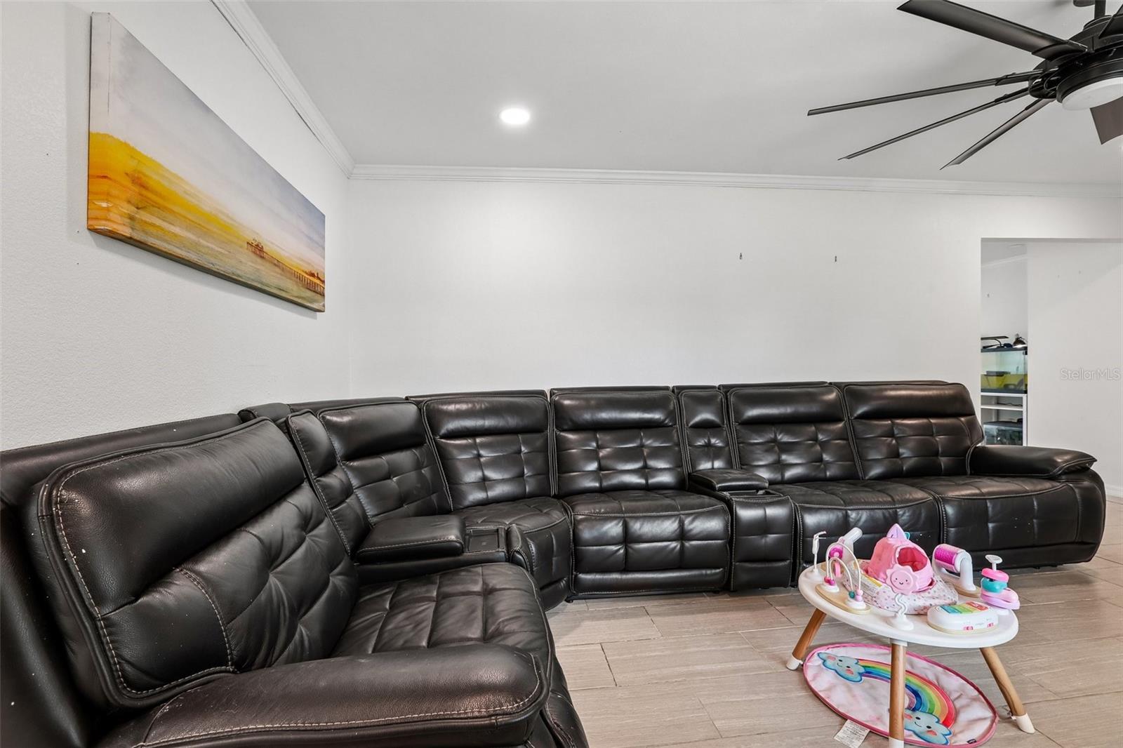 657 MARJON AVE, DUNEDIN, FL, 34698