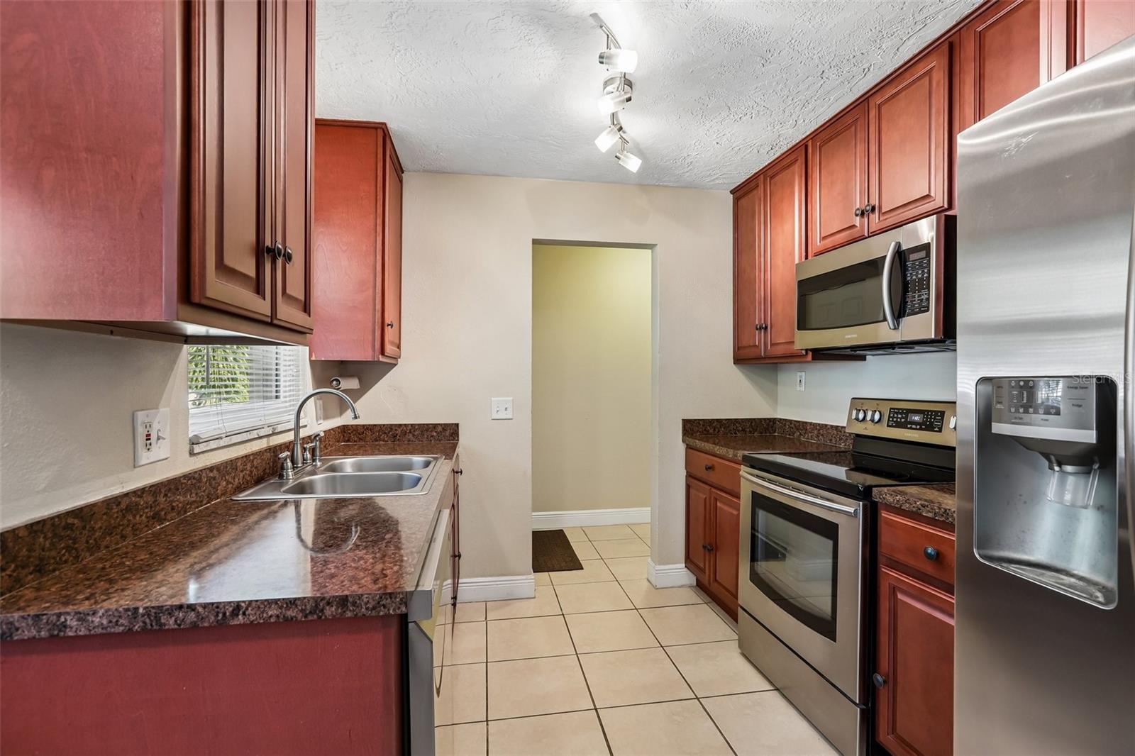 82 TALLEY DR, PALM HARBOR, FL, 34684