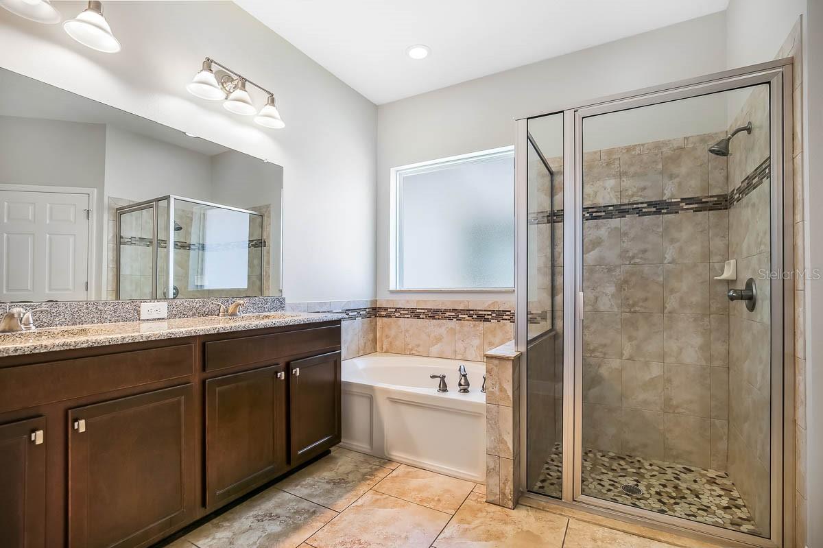 5310 MATCH POINT PLACE, LITHIA, FL, 33547