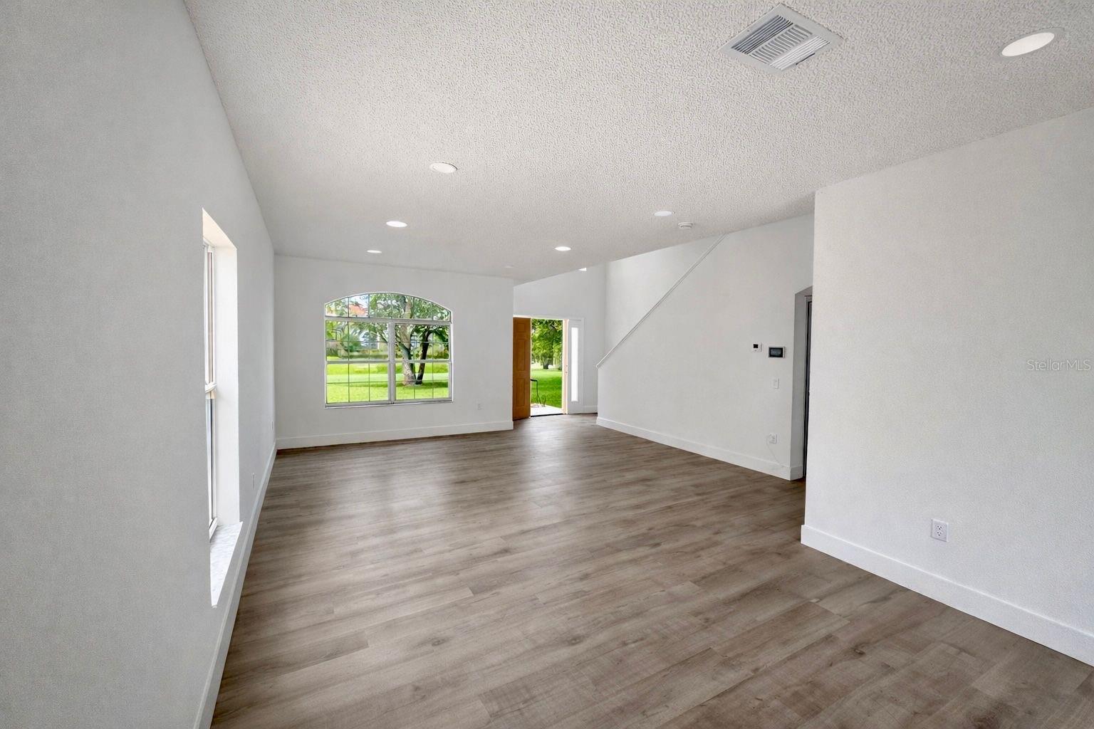 563 BRISTOL CIR, KISSIMMEE, FL, 34758