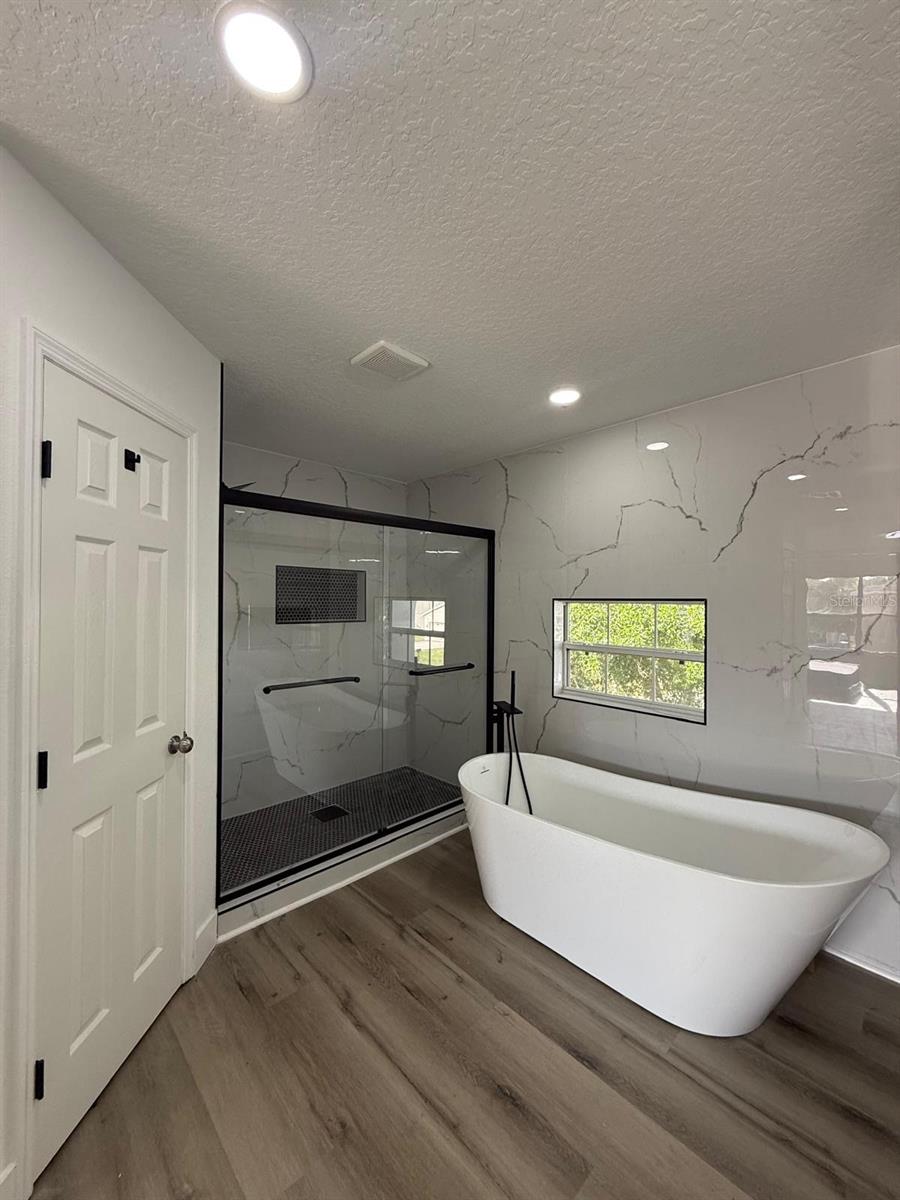 563 BRISTOL CIR, KISSIMMEE, FL, 34758