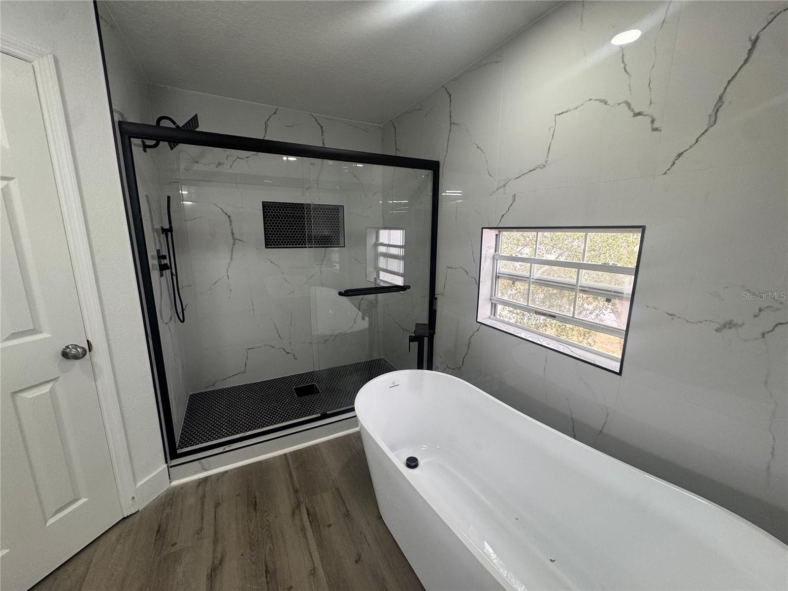 563 BRISTOL CIR, KISSIMMEE, FL, 34758