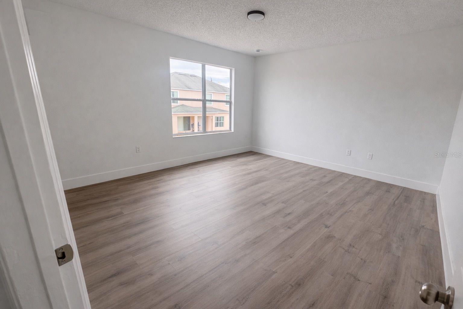 563 BRISTOL CIR, KISSIMMEE, FL, 34758