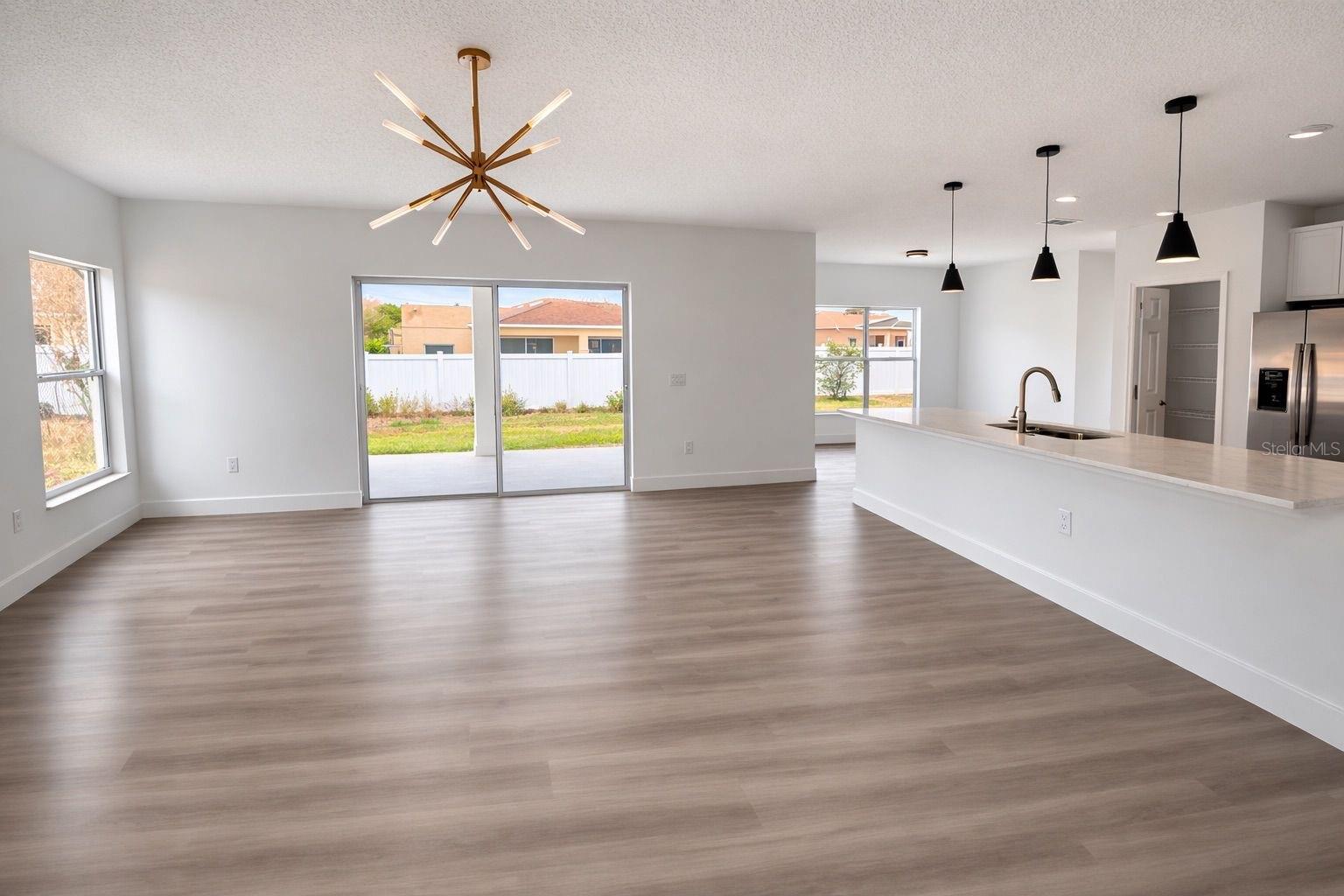 563 BRISTOL CIR, KISSIMMEE, FL, 34758