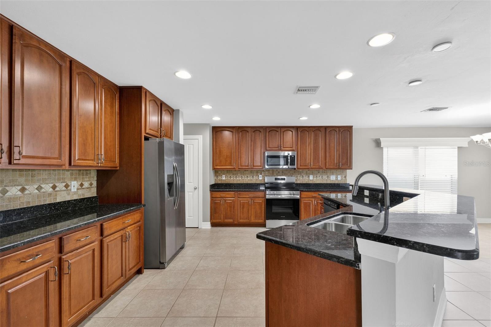 545 ENCARNACION ST, PUNTA GORDA, FL, 33983