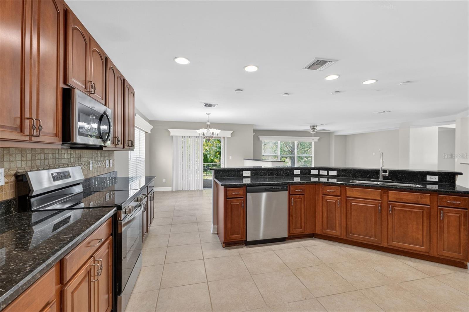 545 ENCARNACION ST, PUNTA GORDA, FL, 33983