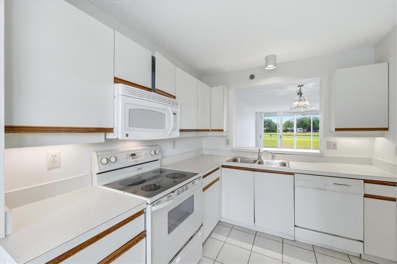 4440 FAIRWAYS BLVD #108, BRADENTON, FL, 34209