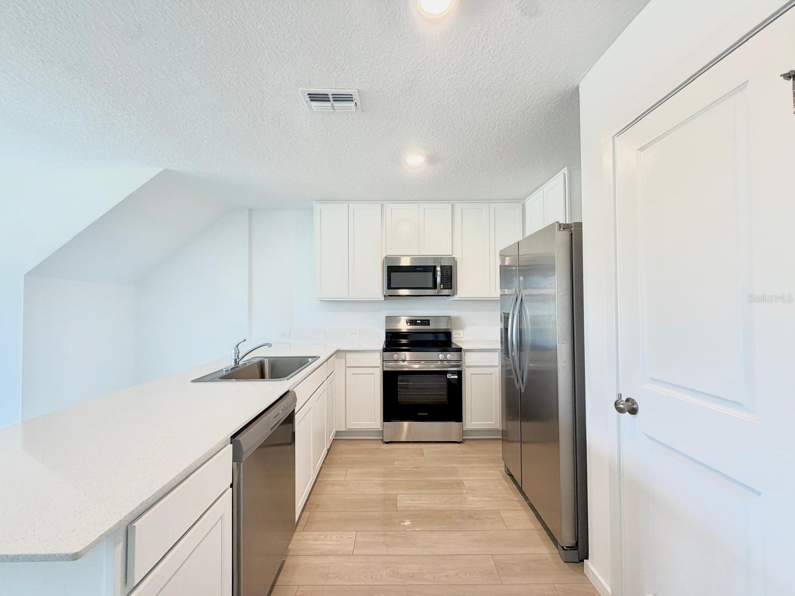 836 LYNX ST, DAVENPORT, FL, 33837