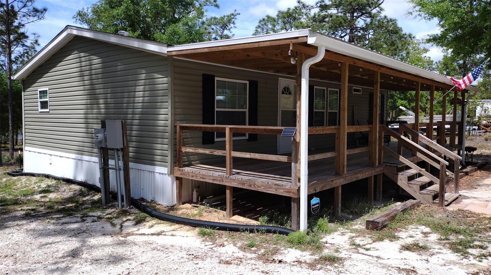 105 SLIPPER WAY, HAWTHORNE, FL, 32640