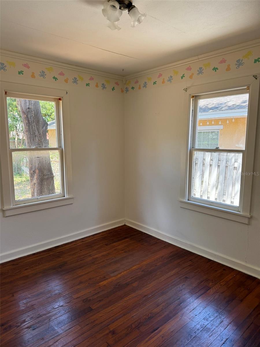 2845 23RD AVE N, ST PETERSBURG, FL, 33713