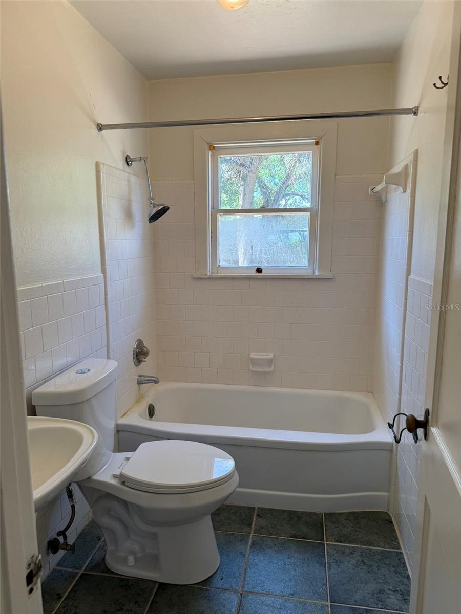 2845 23RD AVE N, ST PETERSBURG, FL, 33713