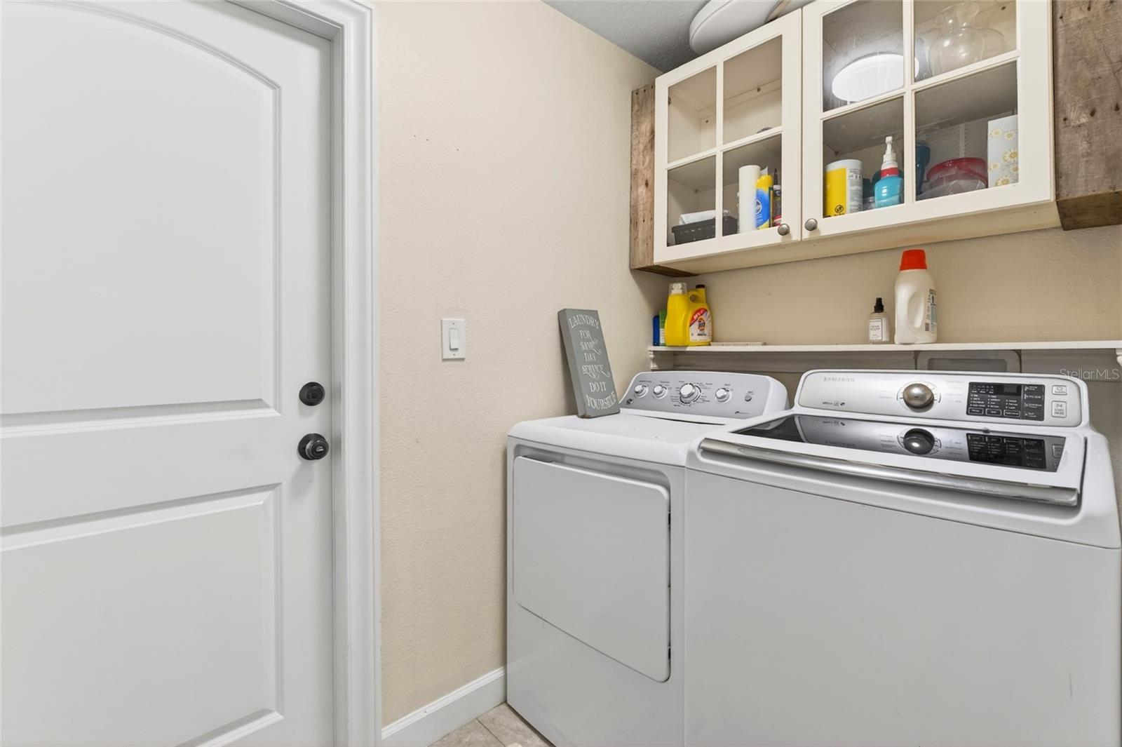 2817 WITLEY AVE, PALM HARBOR, FL, 34685