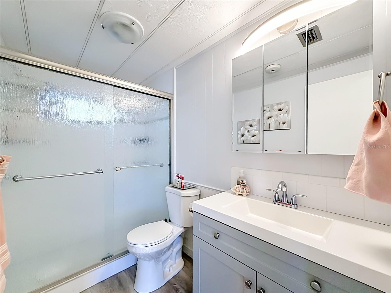 10193 N LAKE DR #95, LARGO, FL, 33773