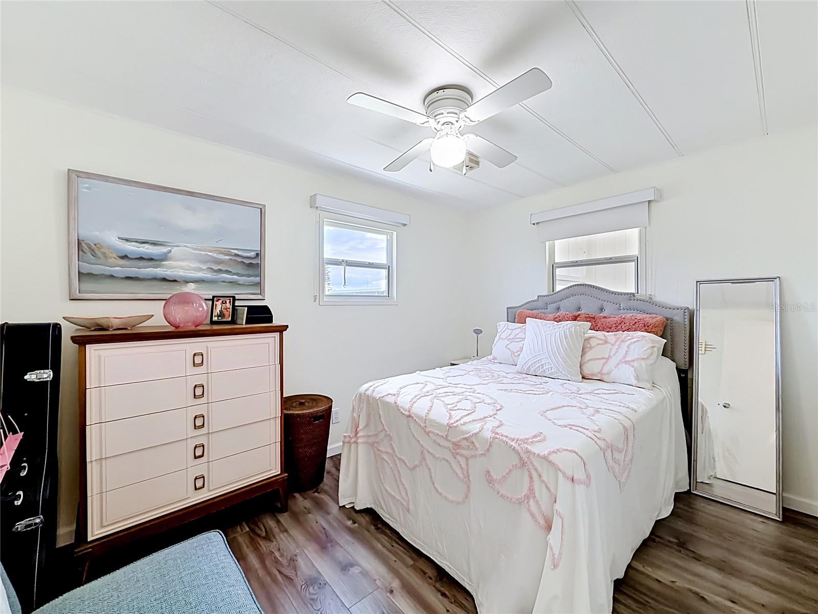 10193 N LAKE DR #95, LARGO, FL, 33773