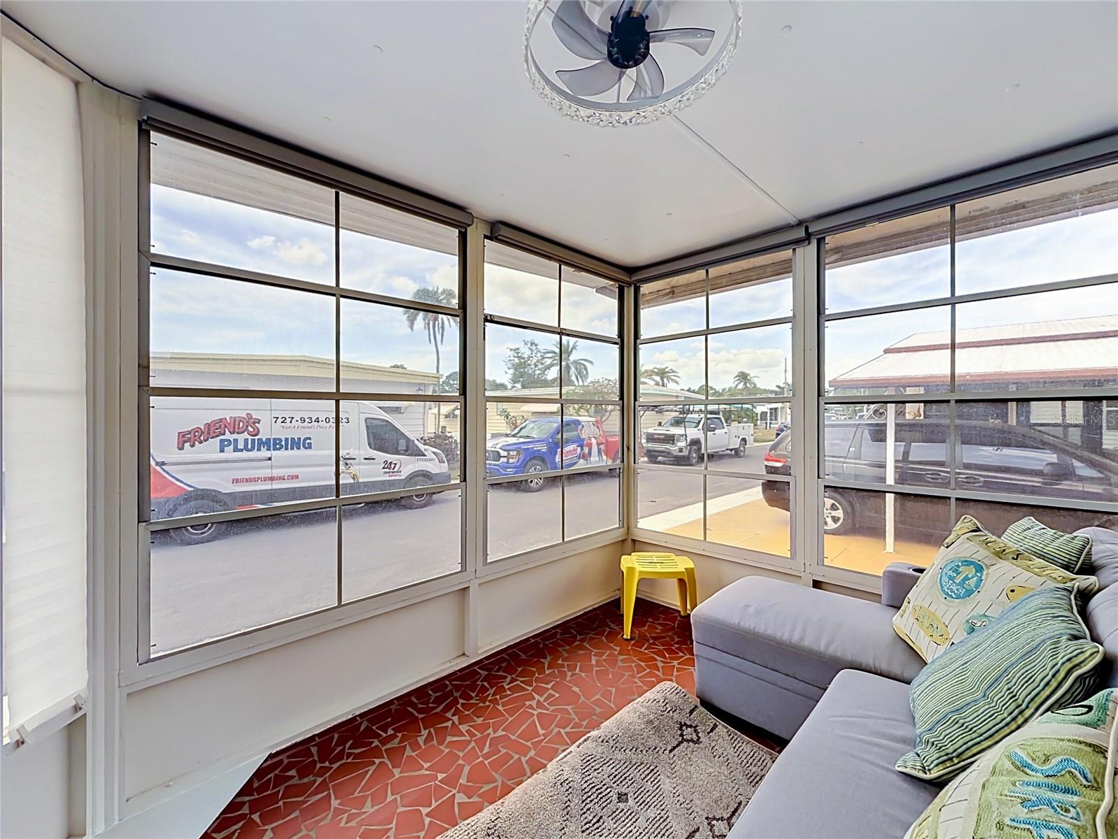 10193 N LAKE DR #95, LARGO, FL, 33773