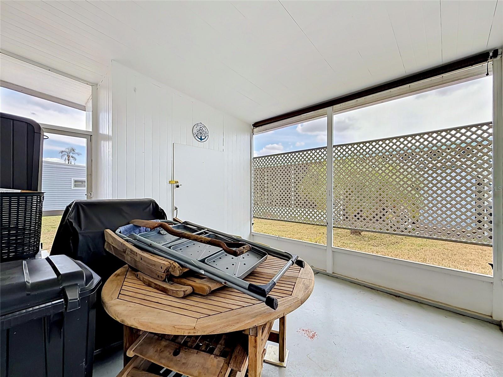 10193 N LAKE DR #95, LARGO, FL, 33773