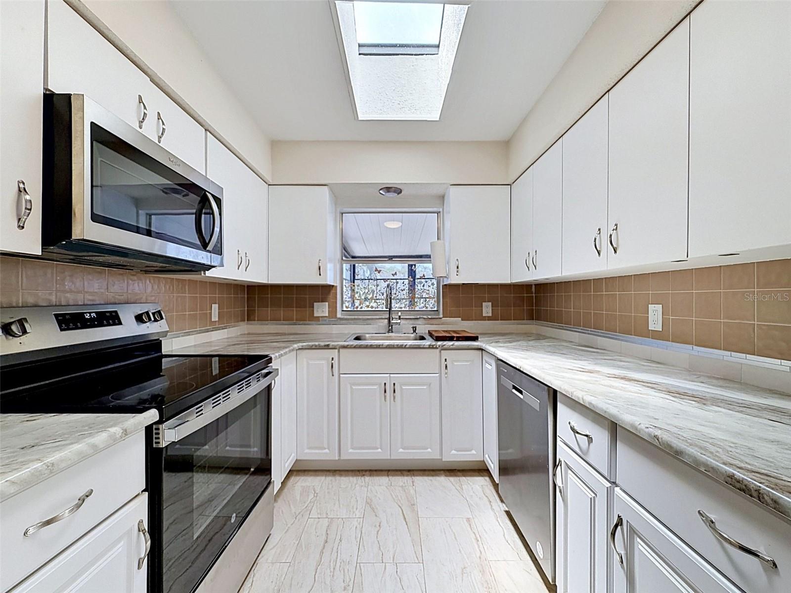 7038 SOUTHWIND DR, HUDSON, FL, 34667