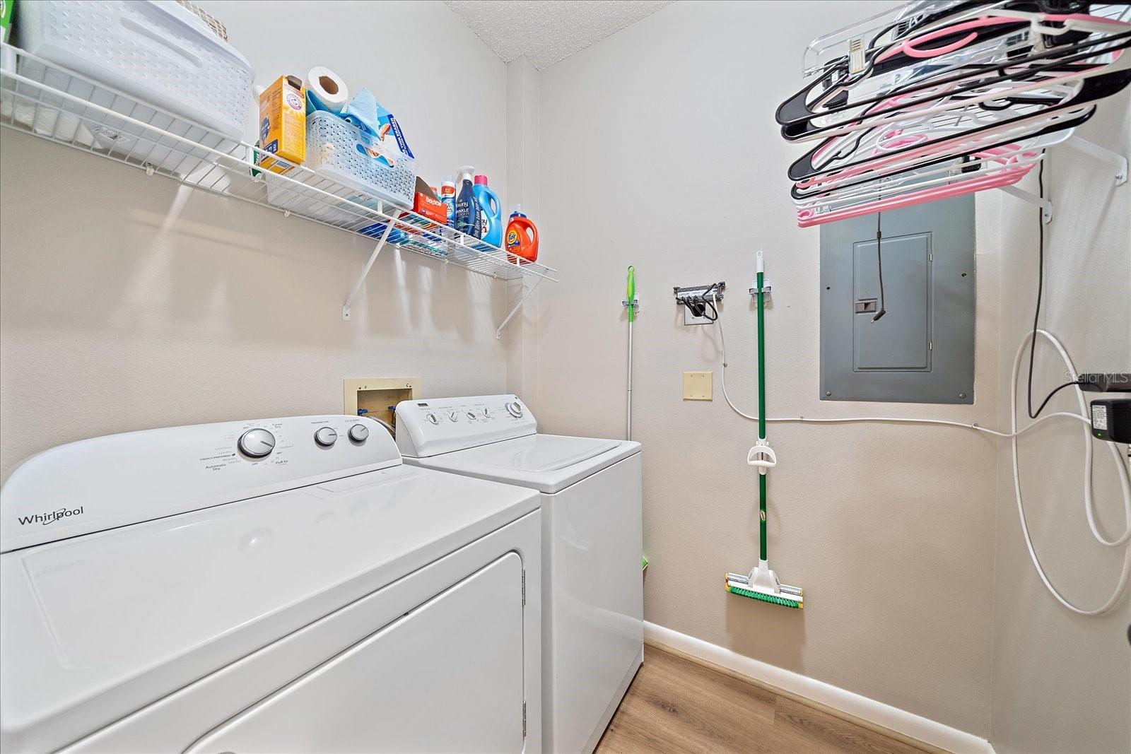 1612 STARLING DR #101, SARASOTA, FL, 34231