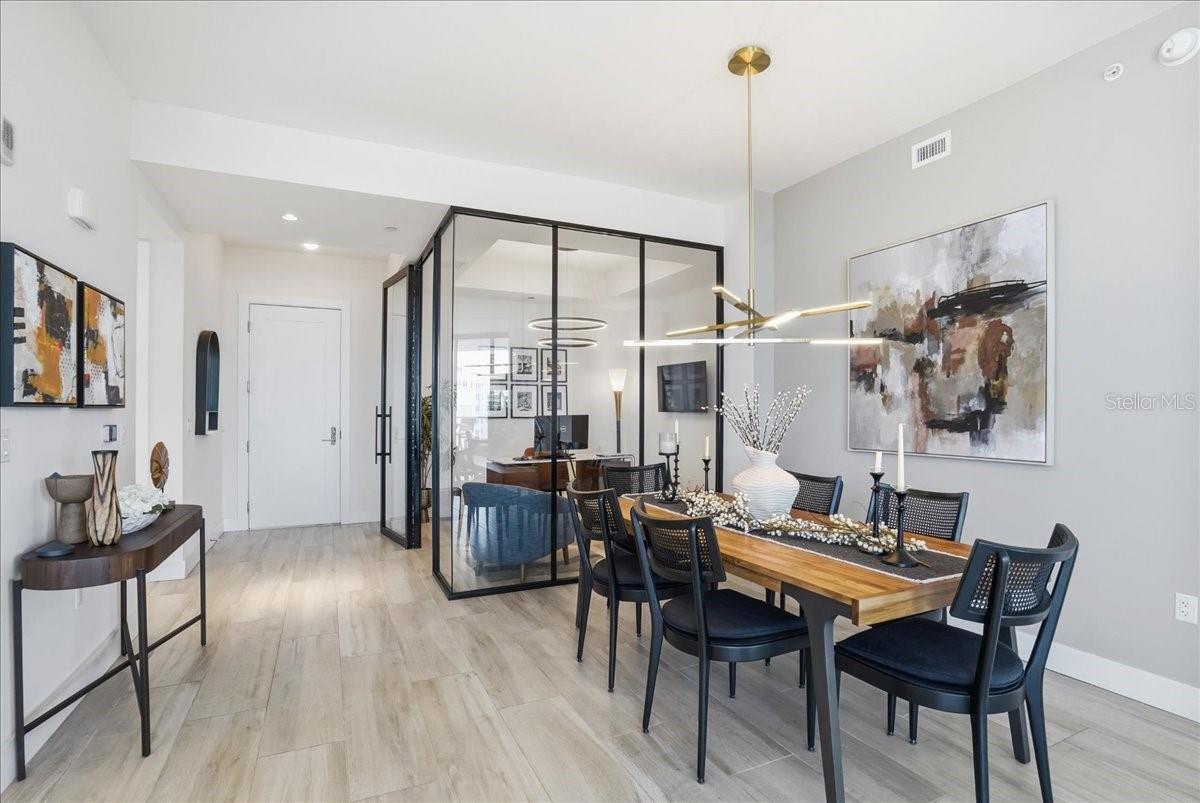 111 S PINEAPPLE AVE #714, SARASOTA, FL, 34236