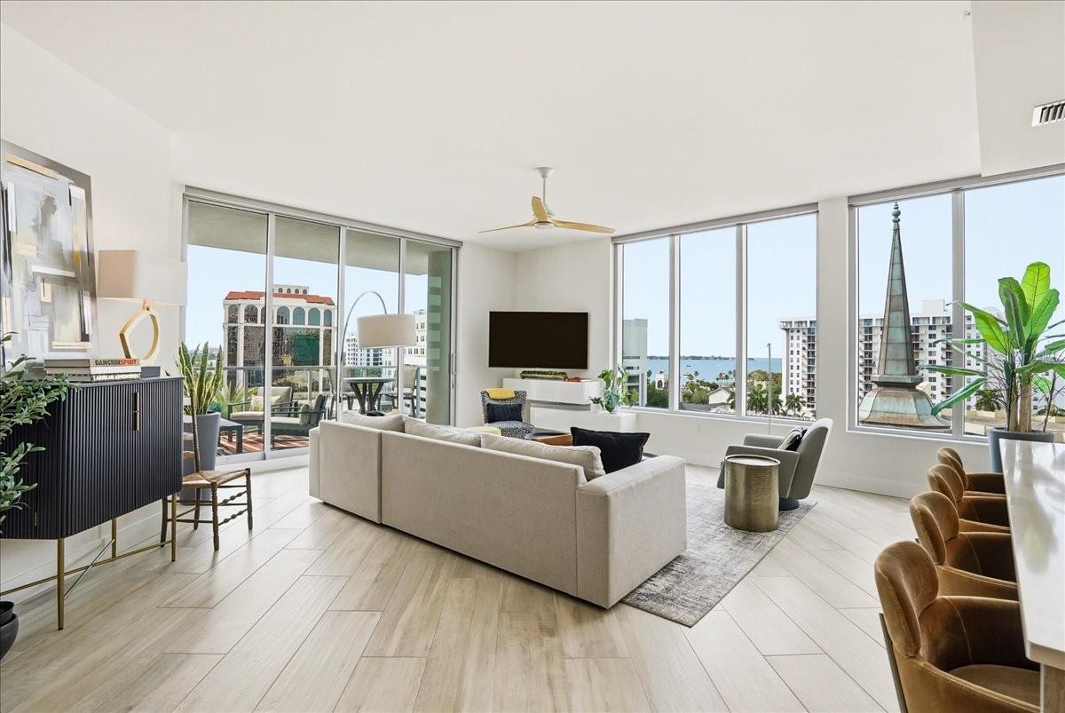 111 S PINEAPPLE AVE #714, SARASOTA, FL, 34236