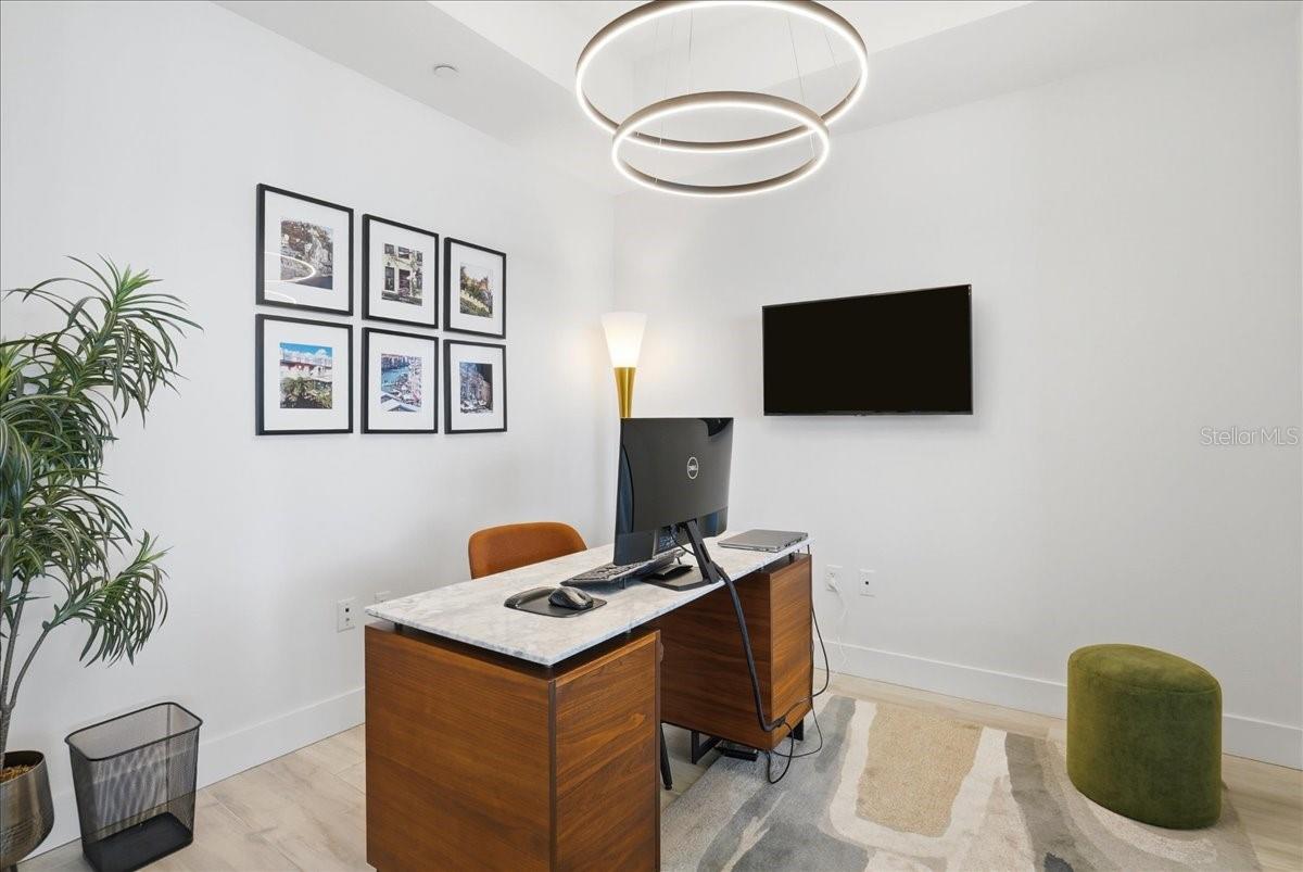 111 S PINEAPPLE AVE #714, SARASOTA, FL, 34236