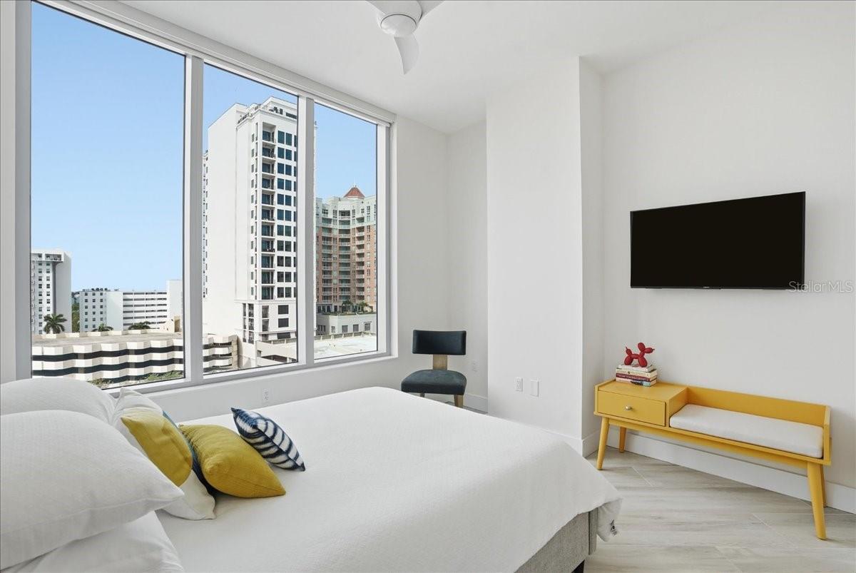 111 S PINEAPPLE AVE #714, SARASOTA, FL, 34236