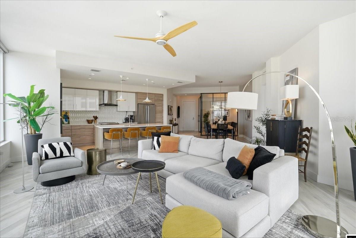 111 S PINEAPPLE AVE #714, SARASOTA, FL, 34236