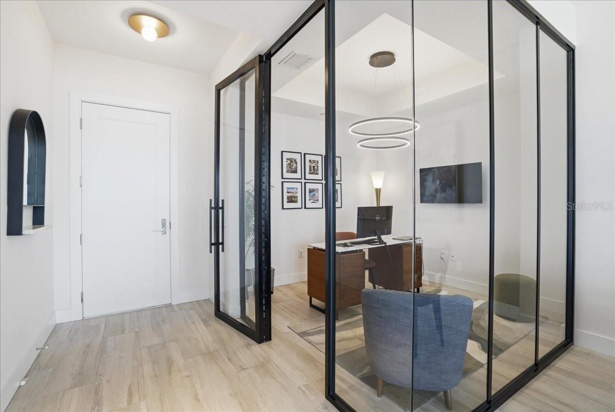 111 S PINEAPPLE AVE #714, SARASOTA, FL, 34236