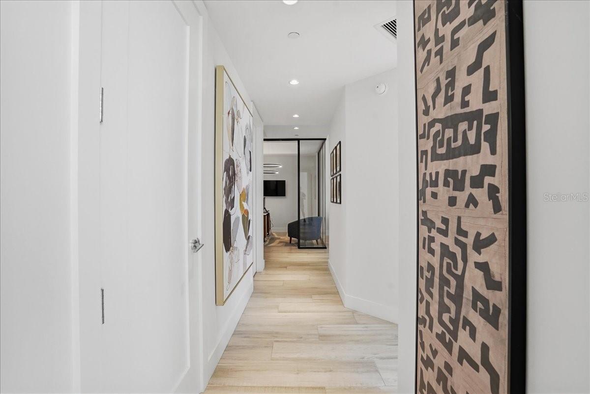 111 S PINEAPPLE AVE #714, SARASOTA, FL, 34236