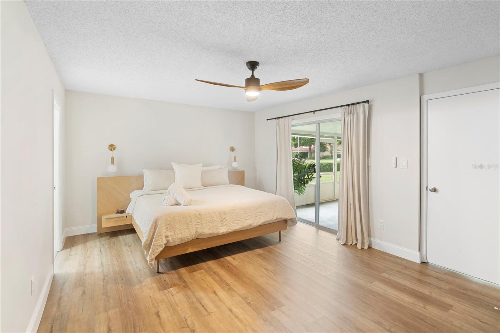 4520 LAKE GEM CIR, ORLANDO, FL, 32806