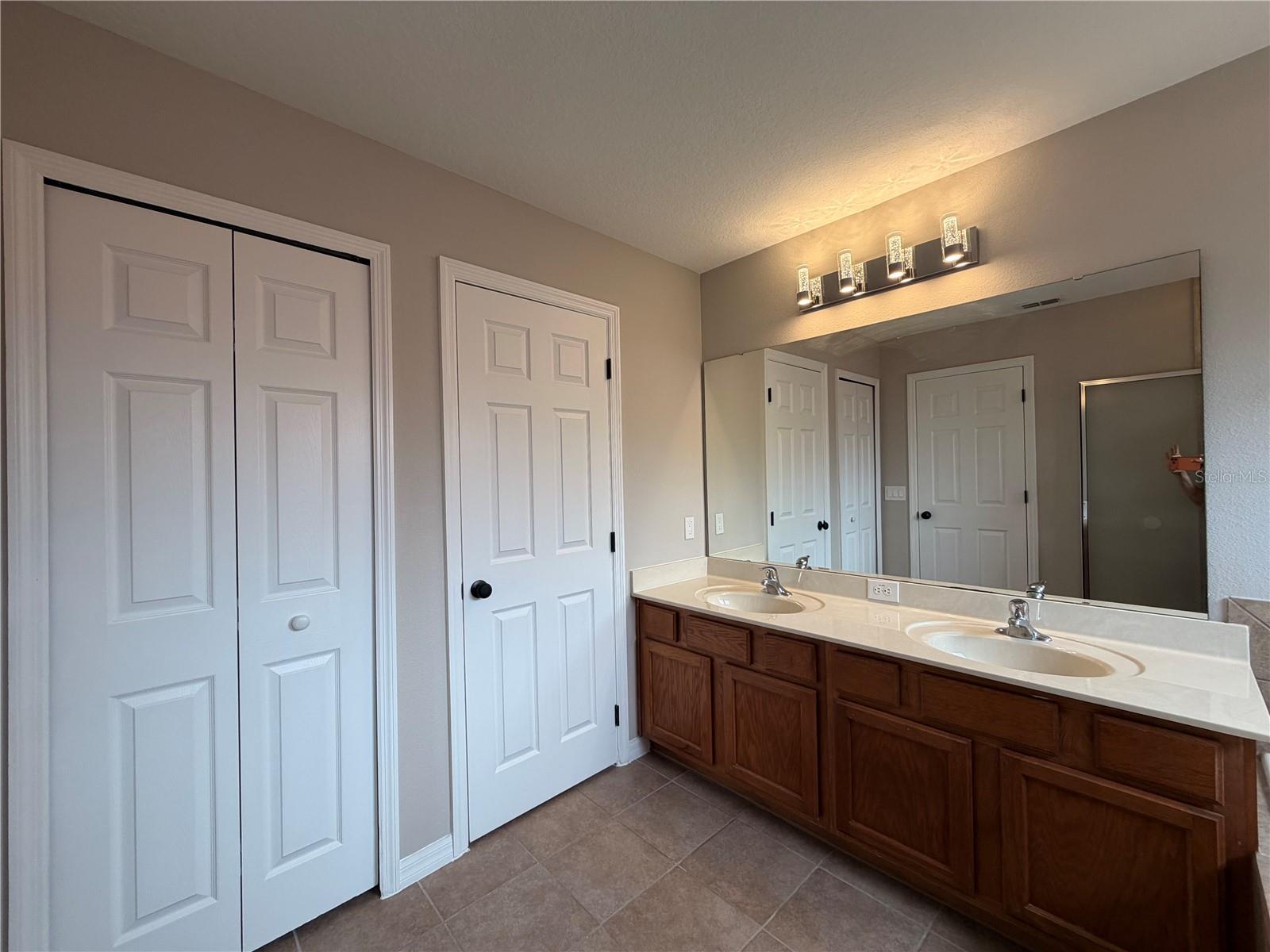 528 ORANGE COSMOS BLVD, DAVENPORT, FL, 33837