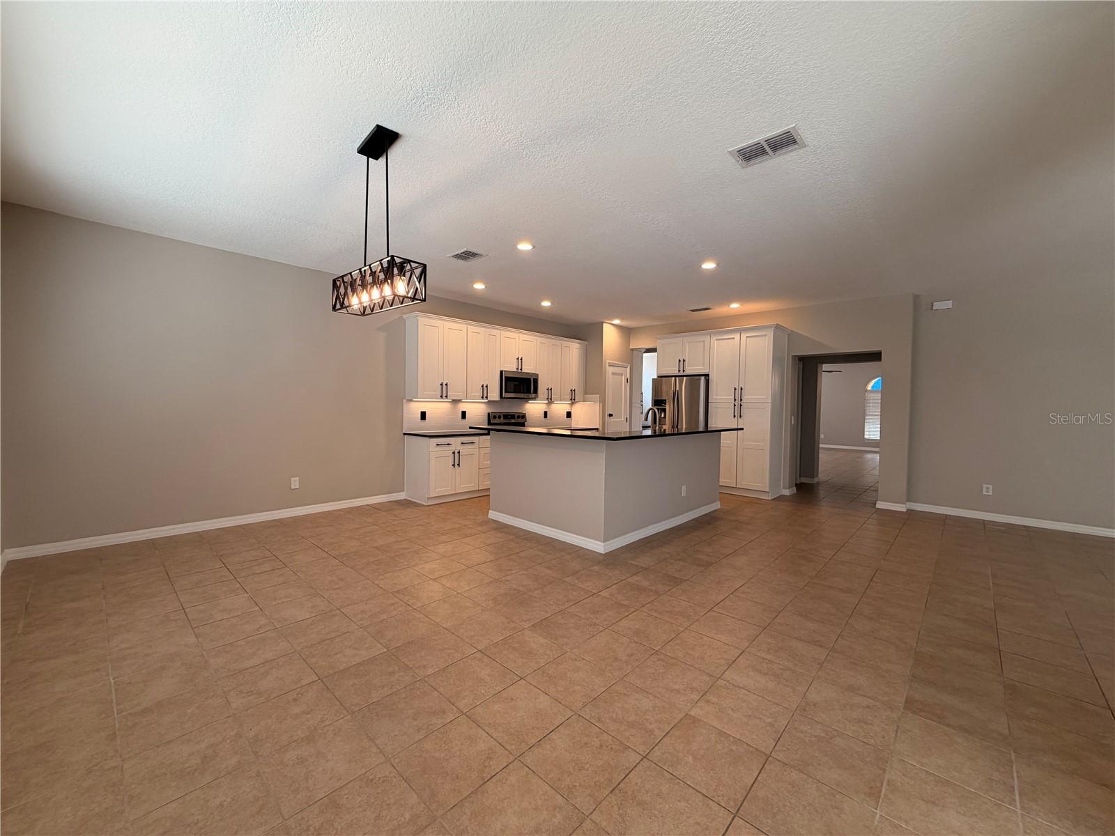 528 ORANGE COSMOS BLVD, DAVENPORT, FL, 33837