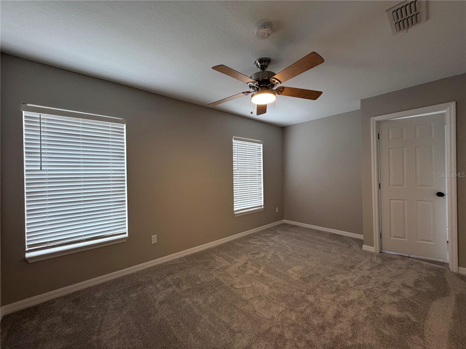 528 ORANGE COSMOS BLVD, DAVENPORT, FL, 33837